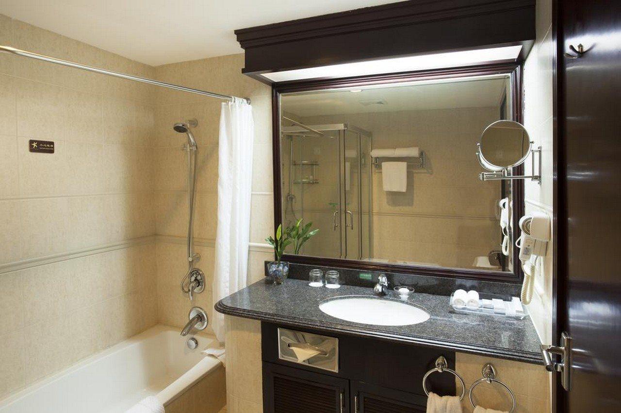 גואנגג'ואו Yutong Hotel מראה חיצוני תמונה