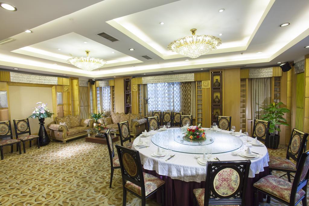 גואנגג'ואו Yutong Hotel מראה חיצוני תמונה